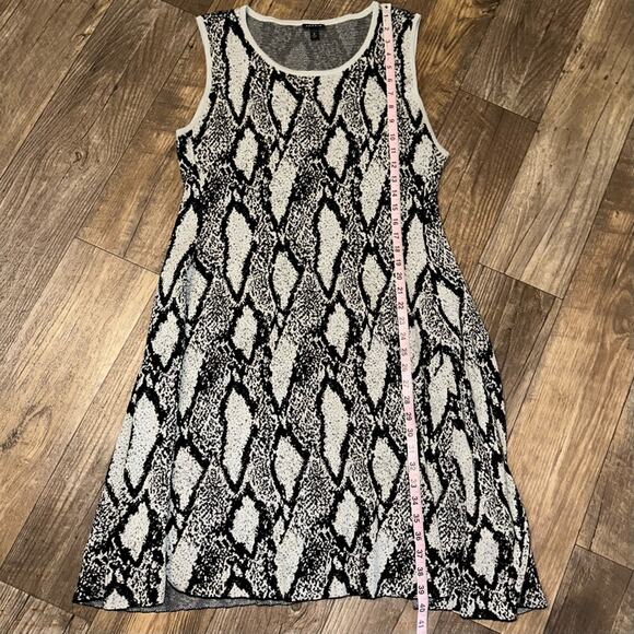 Torrid Snakeskin Print Grey Sweater Knit Trapeze Dress Size 2X - Picture 13 of 16